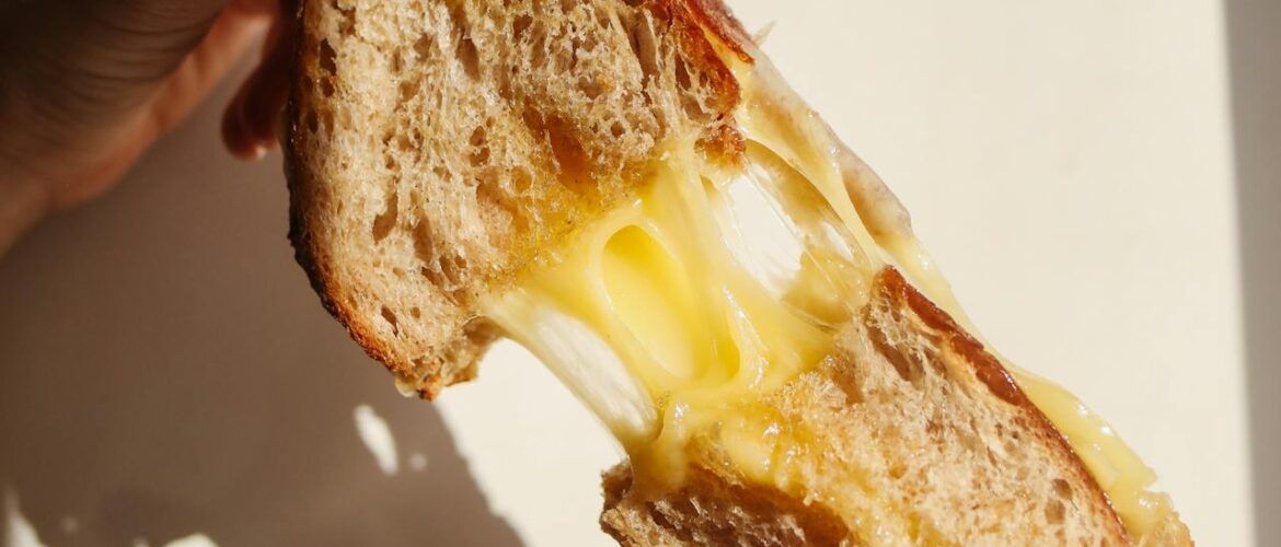 Can you use air fryer as toaster