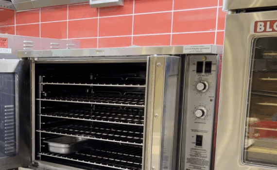 Commercial ovens for baking